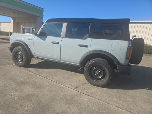 Used 2023 Ford Bronco Big Bend image 7