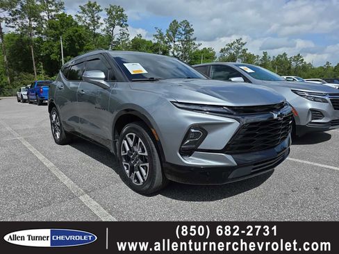 Used 2024 Chevrolet Blazer RS image 1