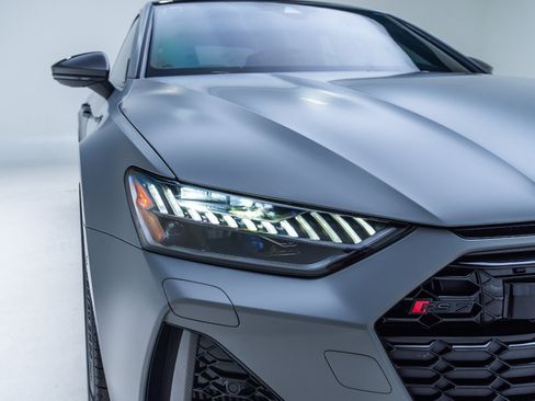 Used 2021 Audi RS 7 Sportback AWD/4WD image 70