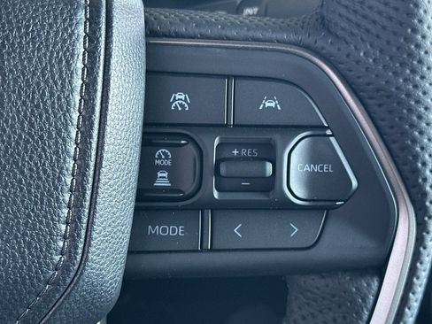 New 2025 Toyota Tacoma TRD Off-Road image 27