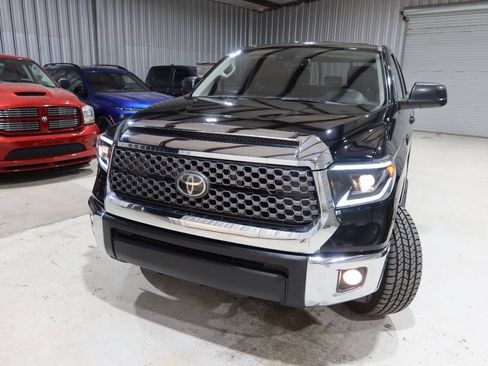 Used 2019 Toyota Tundra SR5 w/ SR5 Upgrade Package RWD image 41