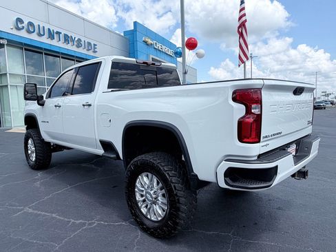 Used 2020 Chevrolet Silverado 2500 High Country w/ Z71 Off-Road Package AWD/4WD image 7