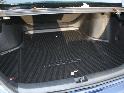 Certified 2024 Honda Accord EX-L image 19