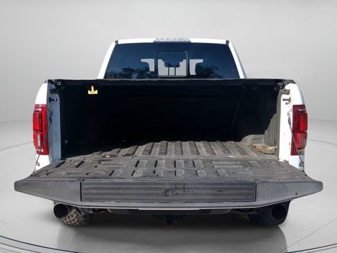 Certified 2019 Ford F150 Raptor w/ Equipment Group 802A Luxury image 38