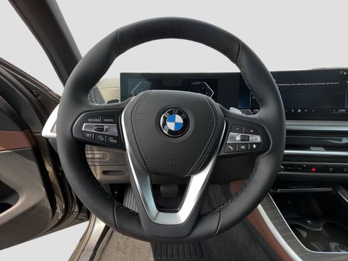 New 2026 BMW X5 xDrive40i w/ Climate Comfort Package AWD/4WD image 14