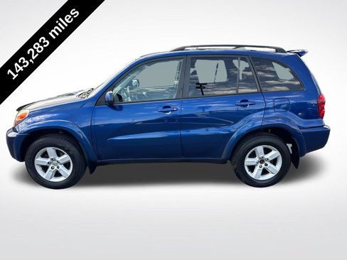 Used 2004 Toyota RAV4 4WD image 2