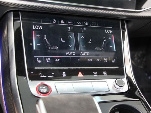 Used 2022 Audi RS Q8 w/ Carbon Optic Package image 29