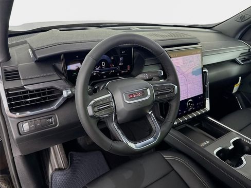 New 2026 GMC Acadia Elevation FWD image 9