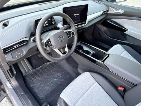 New 2026 Volkswagen ID.4 Pro RWD image 13