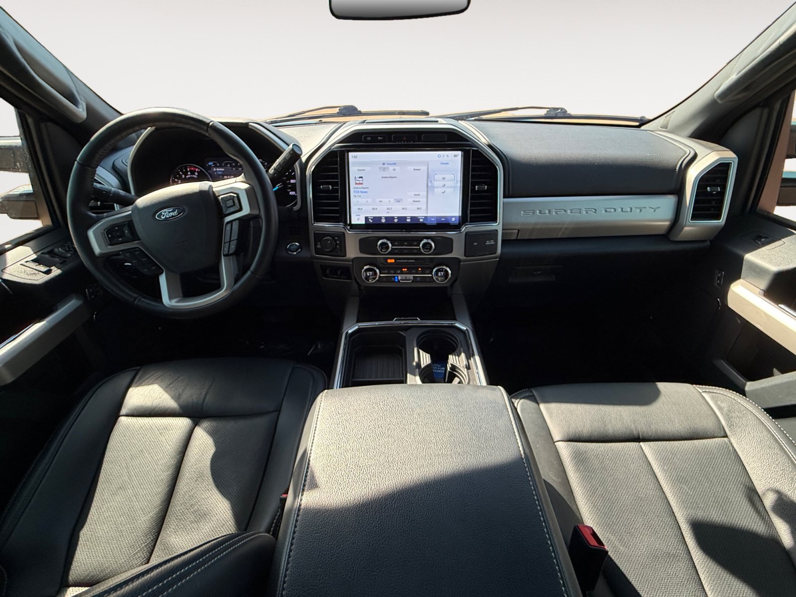 Used 2022 Ford F250 Lariat w/ Lariat Ultimate Package AWD/4WD image 10