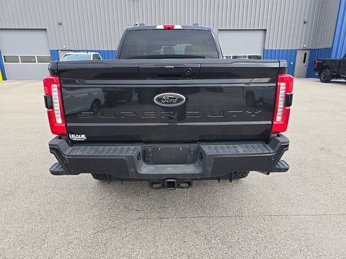 Used 2025 Ford F250 XLT w/ Tremor Off-Road Package image 4