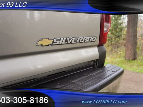 Used 2003 Chevrolet Silverado 2500 LT image 31