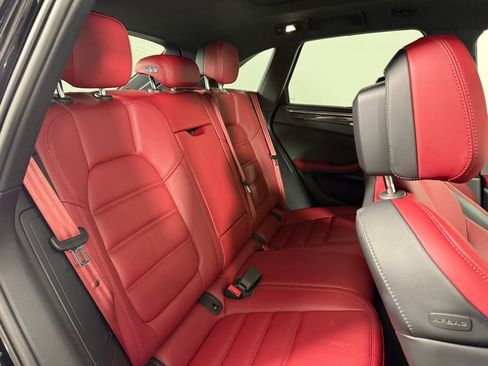 Certified 2026 Porsche Macan GTS image 19