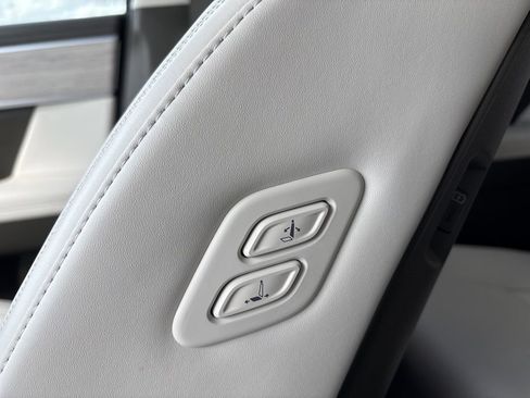 Certified 2025 Hyundai Santa Fe Calligraphy image 15