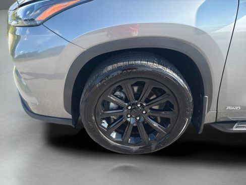 Certified 2026 Toyota Highlander XLE AWD/4WD image 35