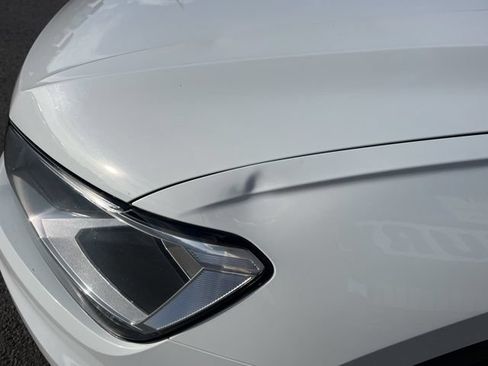 Used 2021 Volkswagen Tiguan SE FWD image 6