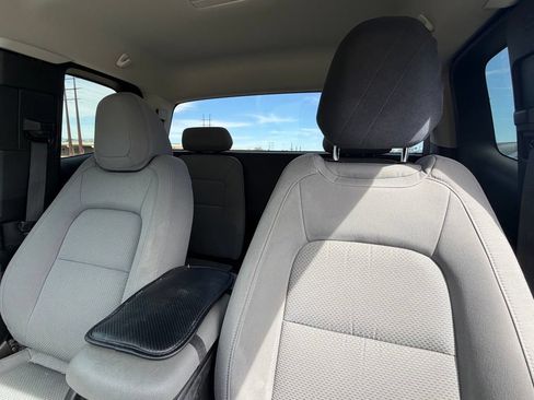 Used 2017 Chevrolet Colorado W/T w/ WT Convenience Package RWD image 11
