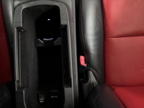 Used 2011 Lexus IS 350C image 25