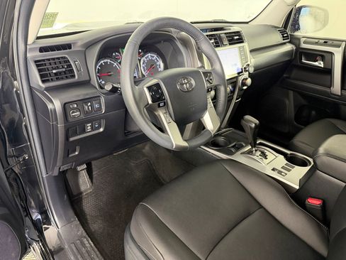 Used 2023 Toyota 4Runner TRD Sport RWD image 4