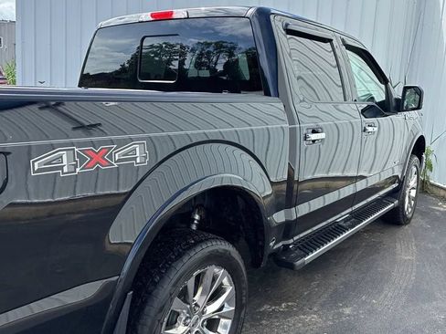 Used 2016 Ford F150 Lariat w/ Equipment Group 502A Luxury AWD/4WD image 13