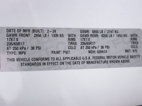Used 2024 Chrysler Pacifica Touring-L FWD image 48