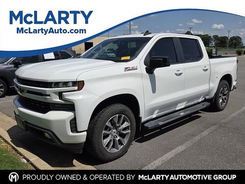 Used 2019 Chevrolet Silverado 1500 RST AWD/4WD image 1
