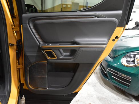 Used 2022 Rivian R1T Adventure image 59