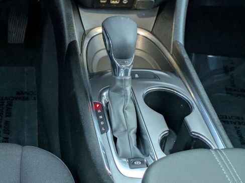 Used 2023 Chevrolet Malibu LT image 20