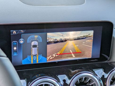 Certified 2025 Mercedes-Benz GLA 250 image 25