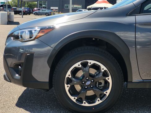 Used 2021 Subaru Crosstrek 2.0i AWD/4WD image 6