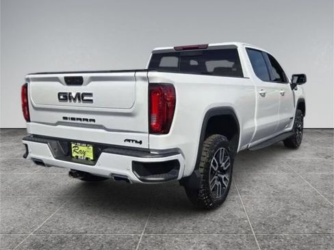 Used 2025 GMC Sierra 1500 AT4 w/ AT4 Premium Package AWD/4WD image 7