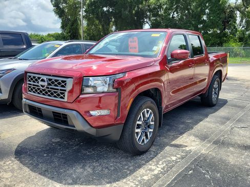 Used 2022 Nissan Frontier SV RWD image 3