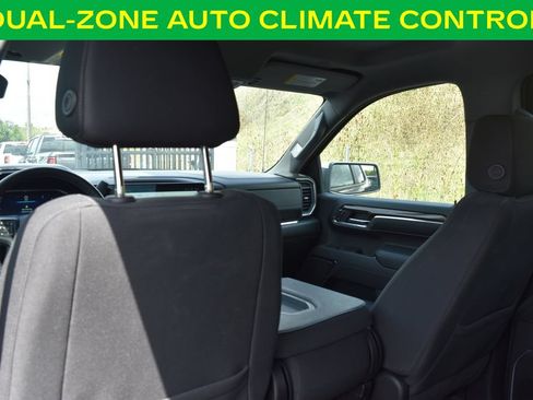 Used 2024 Chevrolet Silverado 1500 LT AWD/4WD image 14