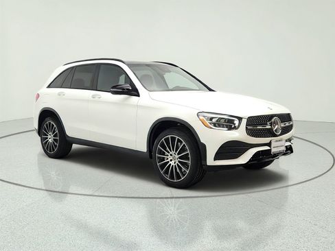 Used 2022 Mercedes-Benz GLC 300 image 3