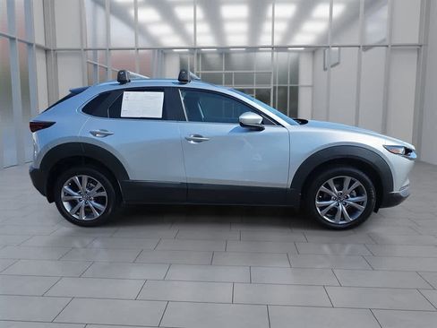 Used 2020 MAZDA CX-30 FWD w/ Preferred Package image 2