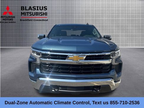 Used 2024 Chevrolet Silverado 1500 LT AWD/4WD image 19