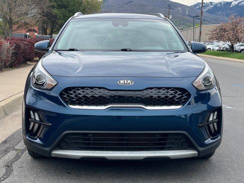 Used 2020 Kia Niro LXS FWD image 7