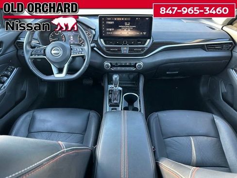 Used 2024 Nissan Altima 2.5 SR w/ SR Premium Package image 16