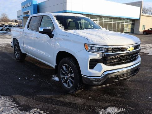New 2026 Chevrolet Silverado 1500 LT image 2