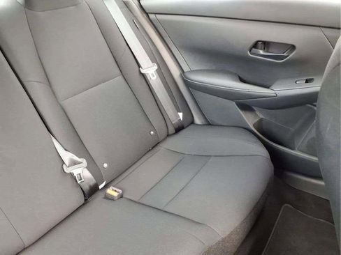 Used 2025 Nissan Sentra S FWD image 18