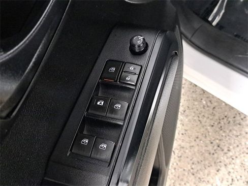 Used 2021 Toyota Tacoma SR image 22