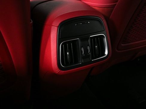 Certified 2022 Maserati Levante GT image 22