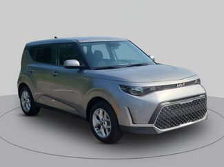 Used 2023 Kia Soul LX w/ Option Group 015 FWD video 1
