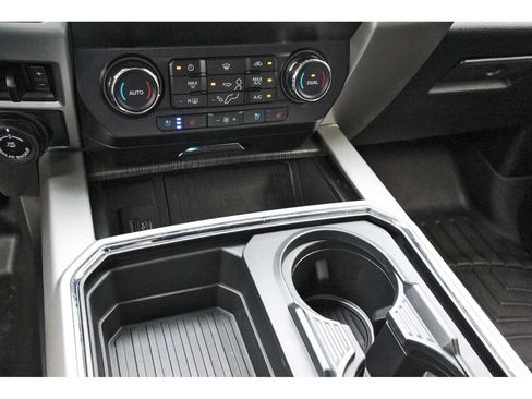 Used 2021 Ford F250 Lariat AWD/4WD image 30