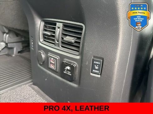 Used 2021 Nissan Titan PRO-4X w/ Pro-4x Convenience Package image 14