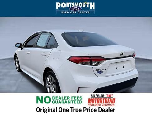 Used 2024 Toyota Corolla LE image 25