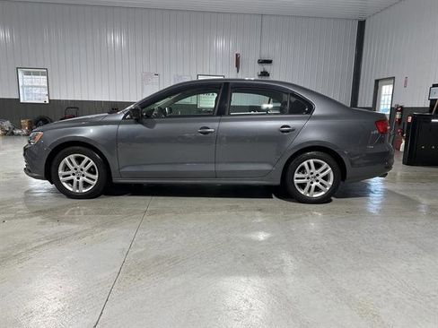 Used 2015 Volkswagen Jetta S w/ Welcome Package image 4