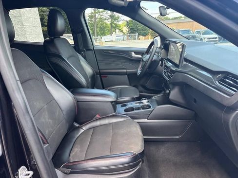 Used 2024 Ford Escape ST-Line w/ Tech Pack #1 FWD image 12