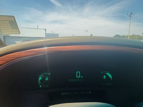 Used 2002 Cadillac De Ville w/ Comfort/Convenience Pkg FWD image 13