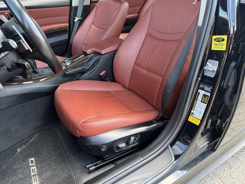 Used 2011 BMW 328i Sedan RWD image 18